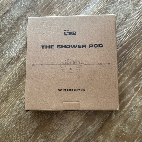 The Shower Pod for Ice Cold Showers - Picture 2 of 3